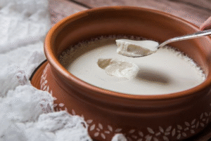 Thick & Healthy Homemade Curd